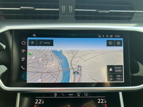 Audi A6 Limousine advanced 45 TFSI quattro / Matrix
