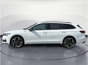 Skoda Superb Combi Sportline 1,5 TSI Plug-in-Hybrid 150 kW 6-Gang-DSG *LEDER*PANO*HEAD-UP* !SOFORT VERFÜGBAR!