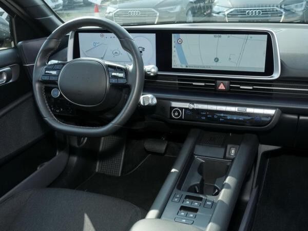 Hyundai IONIQ 6 DYNAMIQ NAVI LED SHZ LHZ CARPLAY