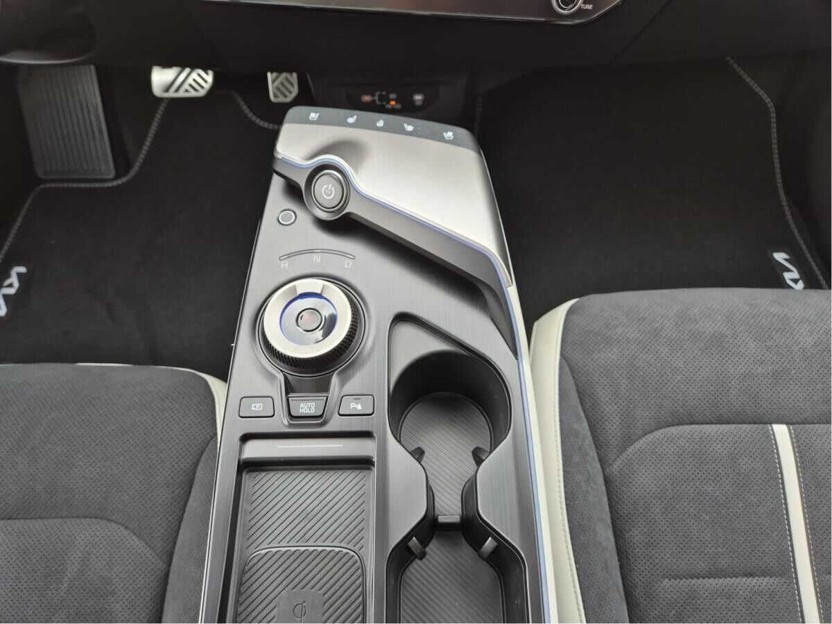 Kia EV6 GT-Line 84 AWD | VOLLAUSSTATTUNG | GEWERBLICH Kia EV6 GT-Line 84 AWD | VOLLAUSSTATTUNG | GEWERBLICH