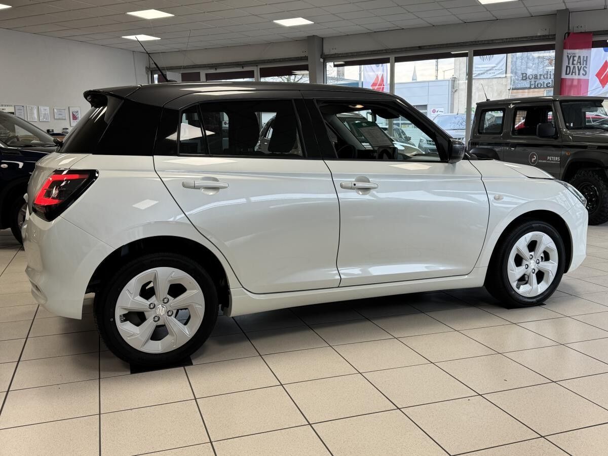 Suzuki Swift Comfort | ACC | Rückfahrkamera | NAVI | Sitzheizung | Heidelberg