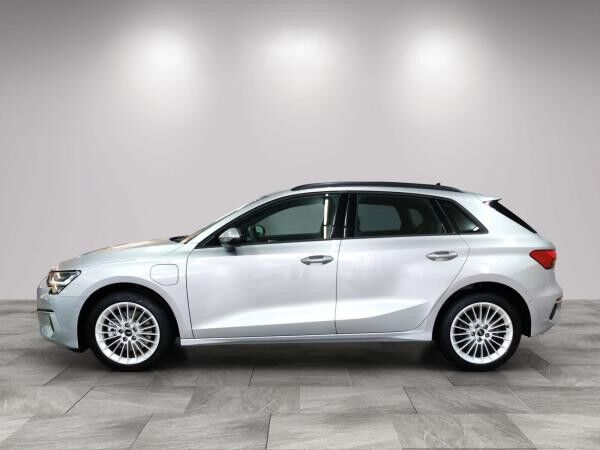 Audi A3 Sportback Advanced 40 TFSI e AHK/Navi/04.29Garantie