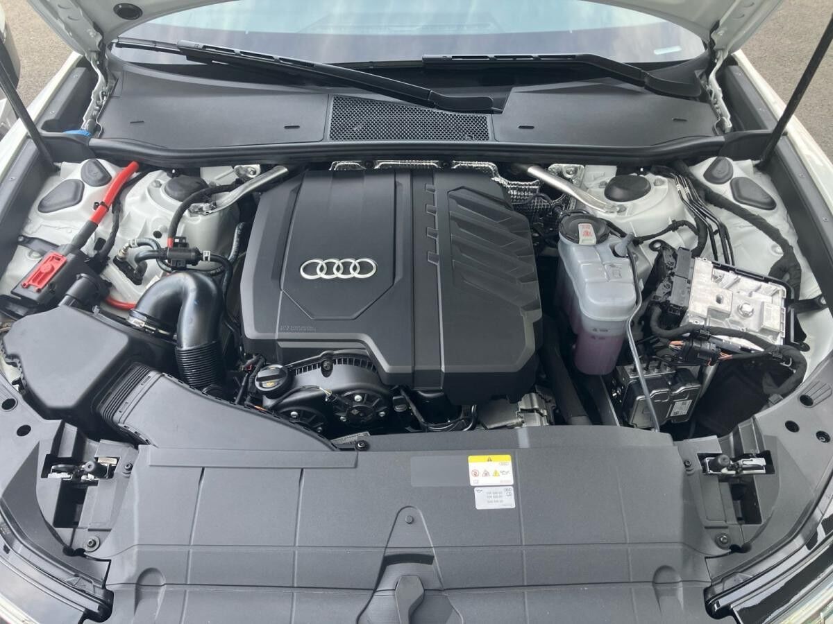 Audi A6 Avant advanced 45 TFSI S-tronic / AHK, LED