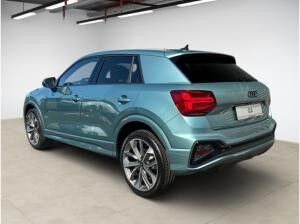 Audi Q2 S line 35 TFSI S tronic LED
