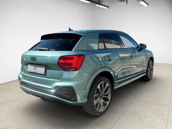 Audi Q2 S line 35 TFSI S tronic LED LEDER