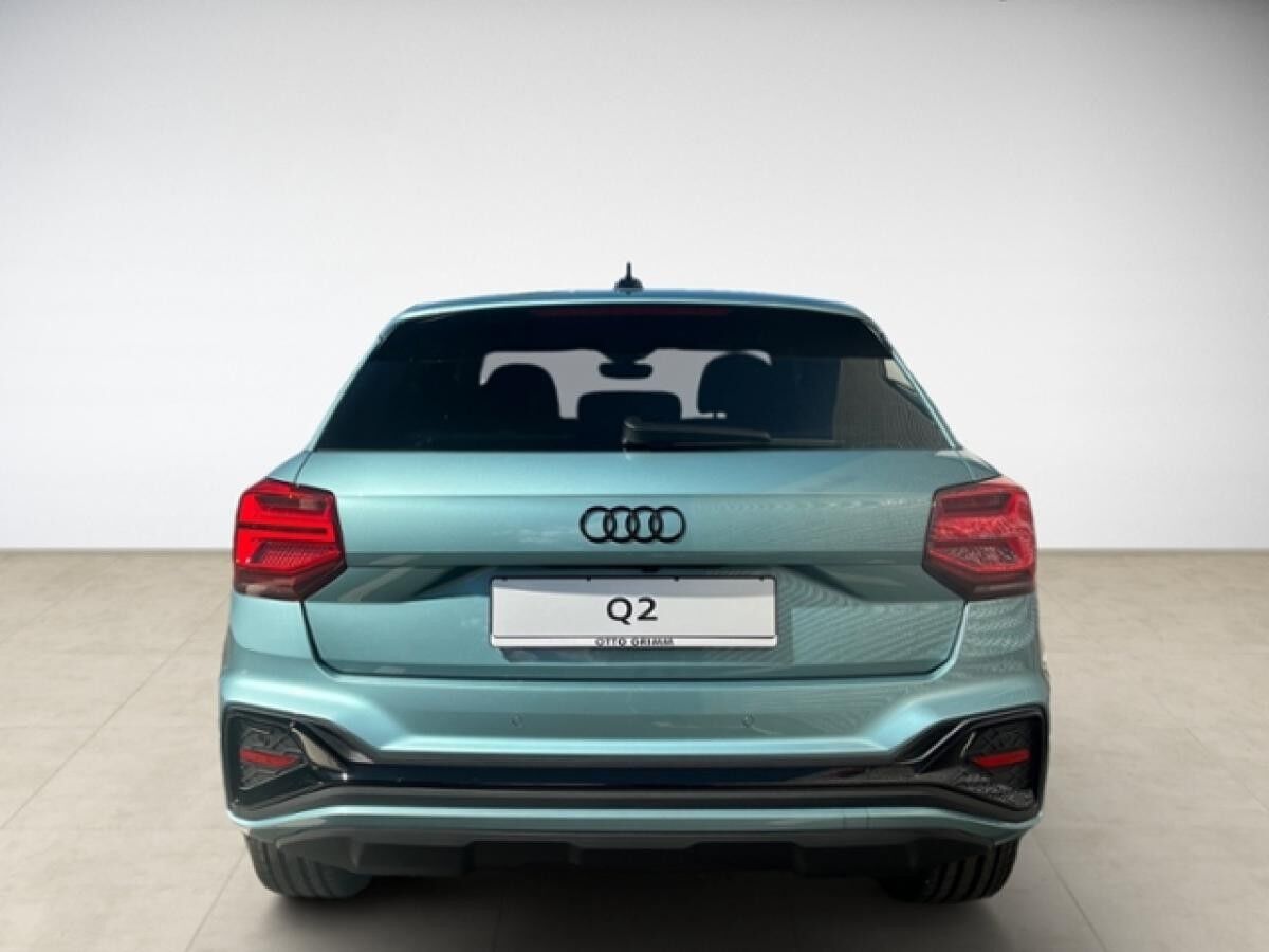 Audi Q2 S line 35 TFSI S tronic LED