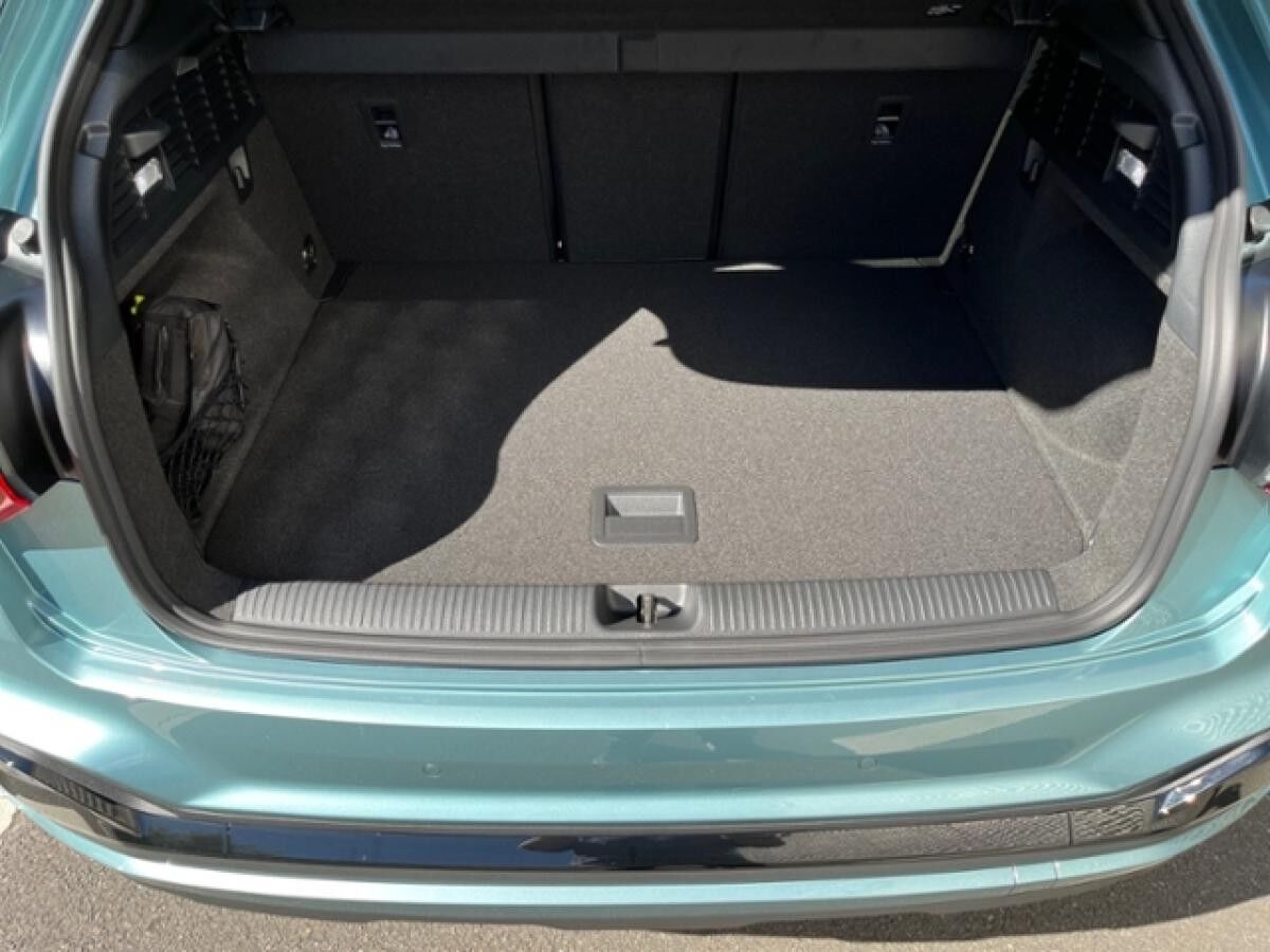 Audi Q2 S line 35 TFSI S tronic LED