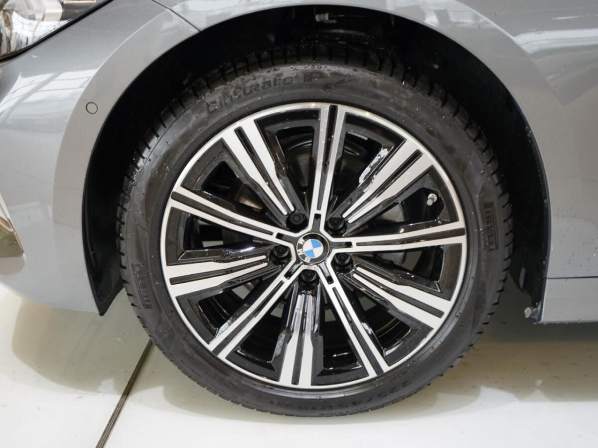 BMW 320 D Limousine🚀Neuwagen🚀⚡️Tageszulassung max. 9000 KM🏎️
