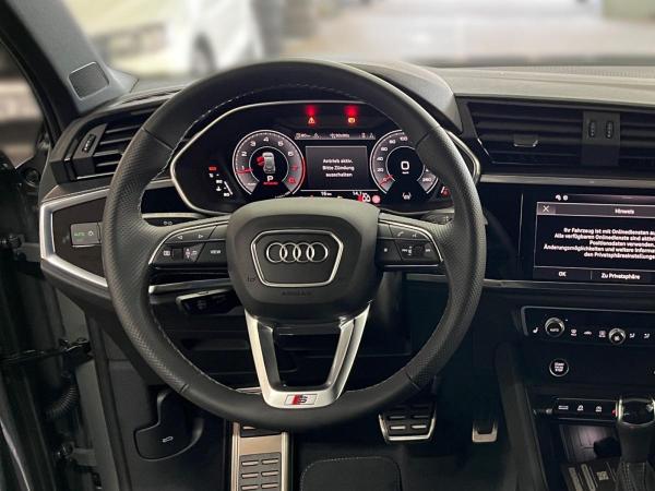 Audi Q3 S line Int. S LED Scheinw. MMI Navi Assistenzpaket Rückfahrkamera