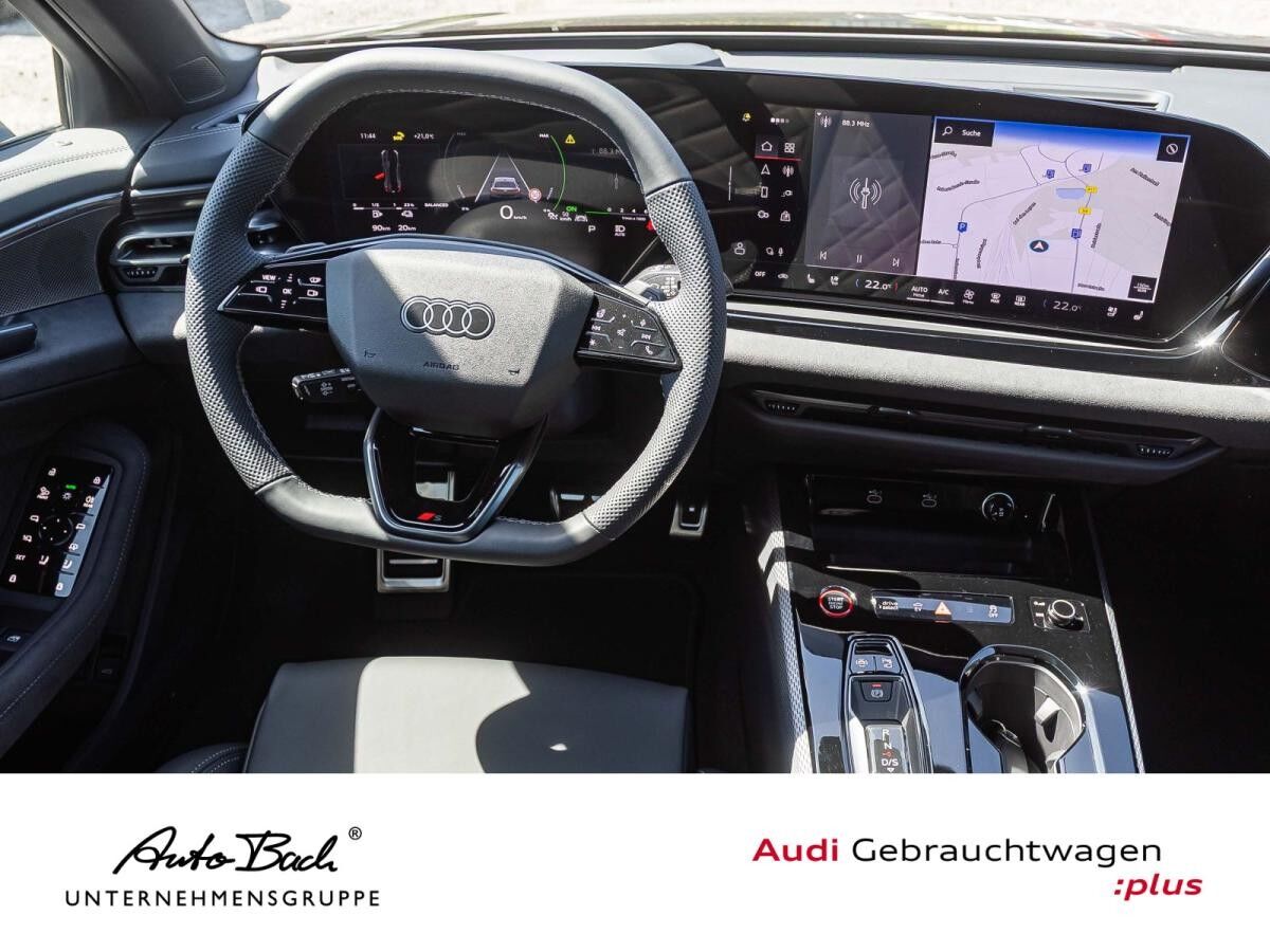 Audi A5 Limousine e-hybrid qu LED Massagesitze Panorama ACC Navi