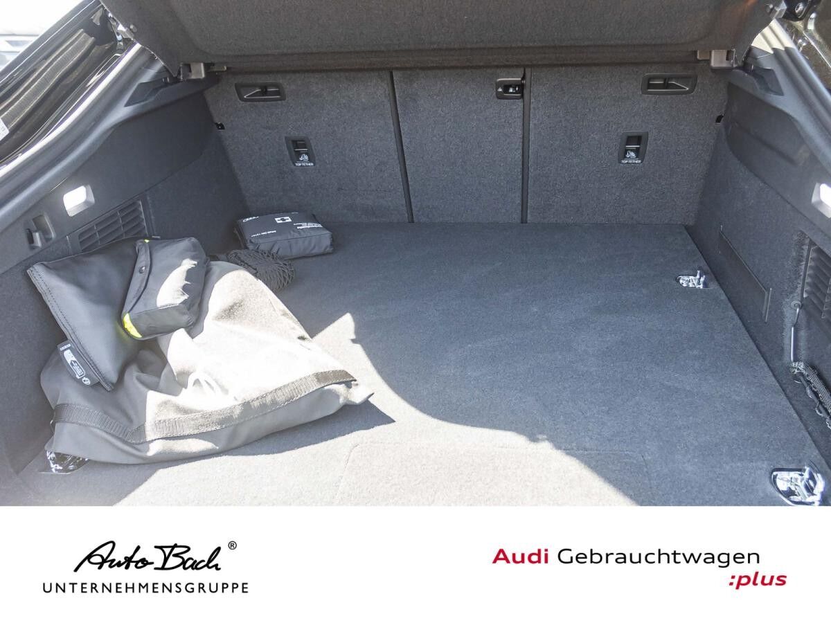 Audi A5 Limousine e-hybrid qu LED Massagesitze Panorama ACC Navi