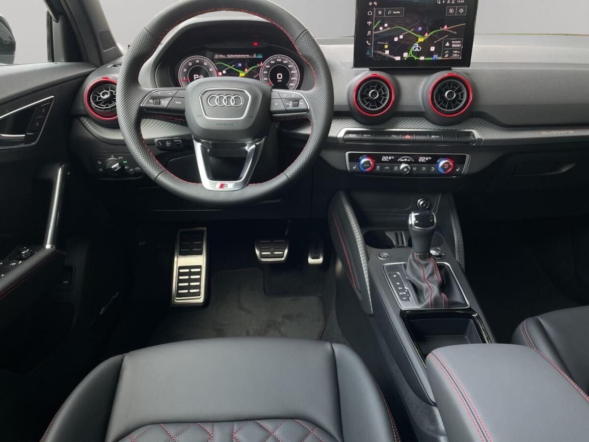 Audi Q2 S line 40 TFSI quattro Matrix Navi Kamera