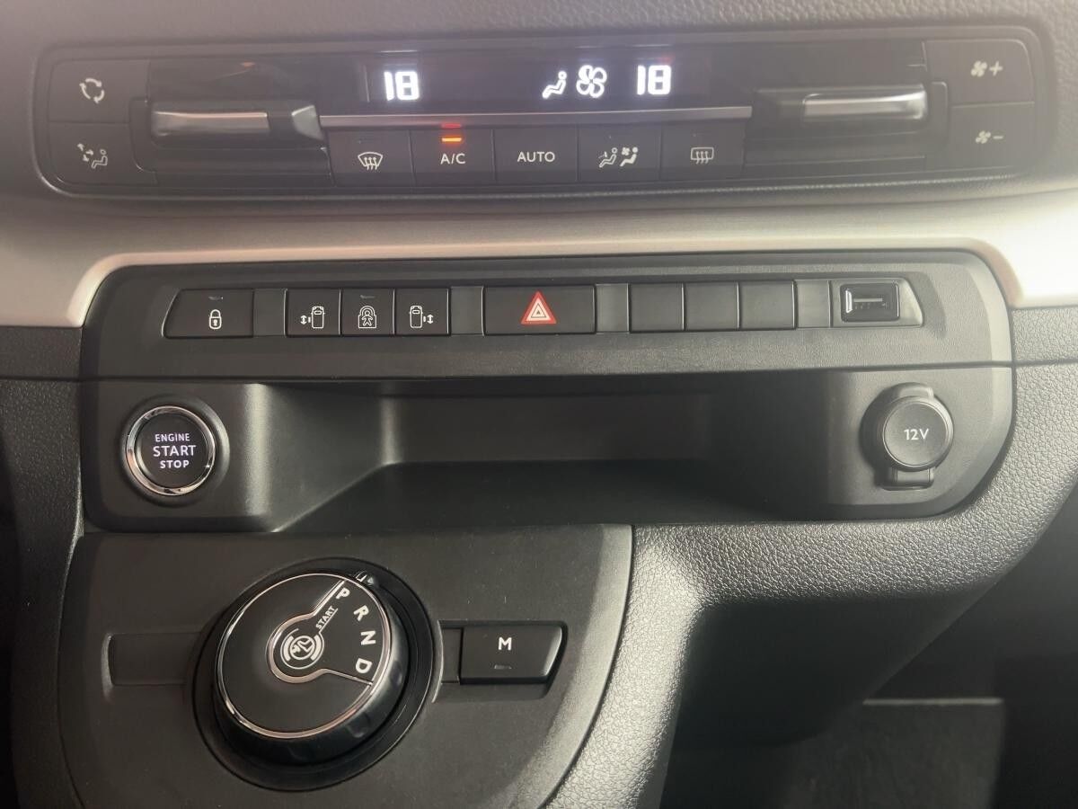 Opel Zafira Life TOURER M 7 SITZER Opel Zafira Life TOURER M 7 SITZER