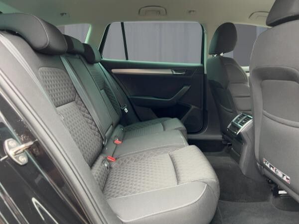 Skoda Superb Combi 1.4 TSI Ambition iV