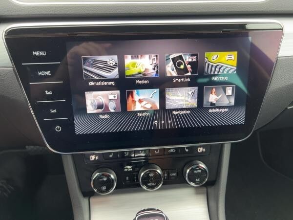 Skoda Superb Combi 1.4 TSI Ambition iV