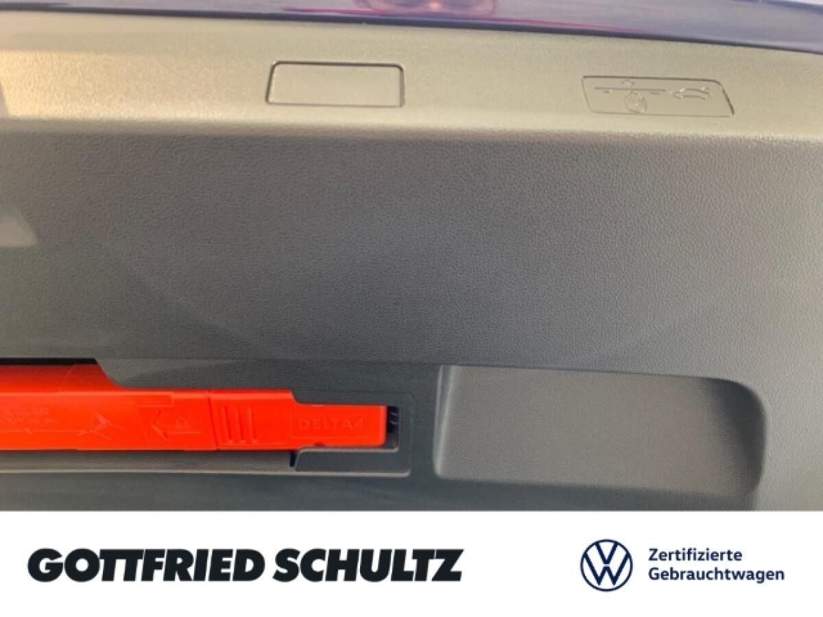 Volkswagen Golf Variant VIII LIFE eTSI DSG NAVI SITZHEIZUNG EINPARKHILFE LED