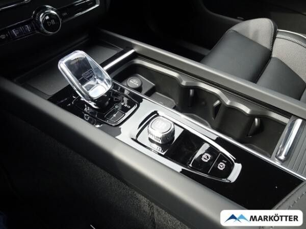 Volvo XC60 T6 AWD Plus Black Edition Recharge/LED/AHK/