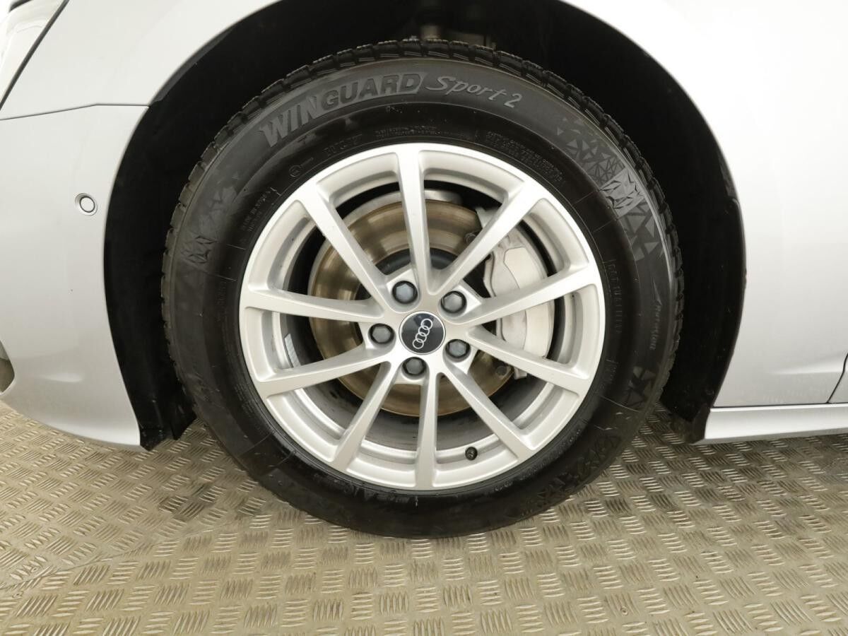 Audi A6 Avant 45 TFSI quattro S line *Pano*AHK*Matrix*