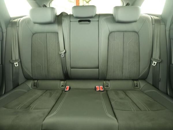 Audi A6 Avant 45 TFSI quattro S line *Pano*AHK*Matrix*