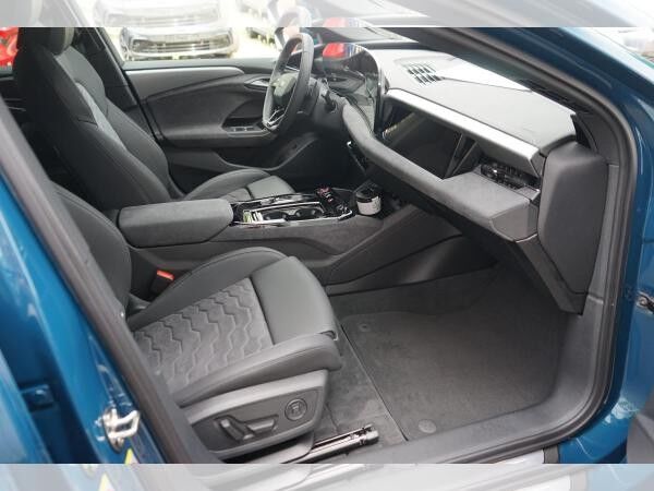 Audi A6 e-tron Sportback performance 270 kW *TechPlus*