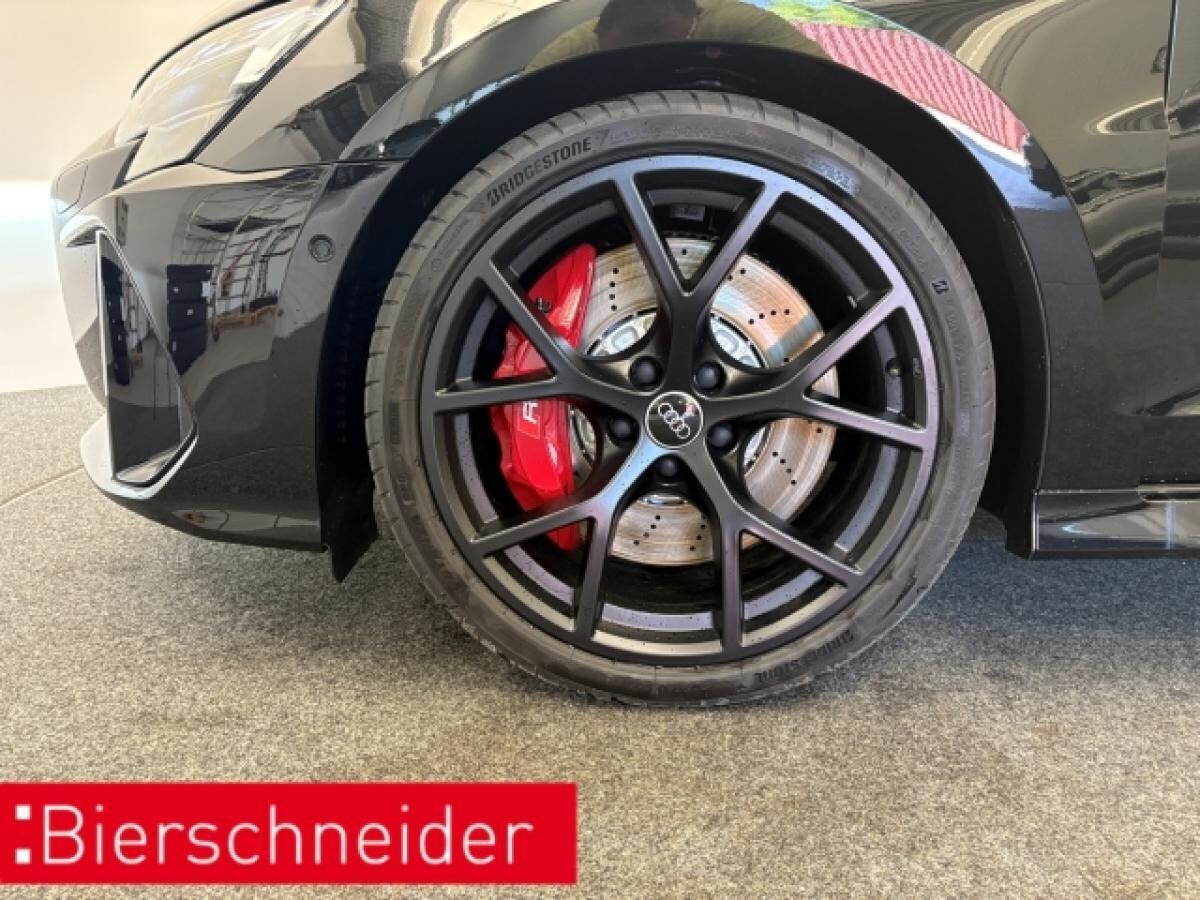 Audi RS3 Sportback GARANTIE EA8 PANO HEADUP SONOS 280KMH MATRIX NAVI LEDER KEYLESS PDC+KAMERA