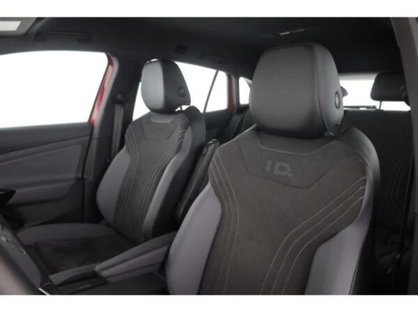 Volkswagen ID.4 Elektro Pro 4Motion 77 kWh AHK/NAV/LED/RFK