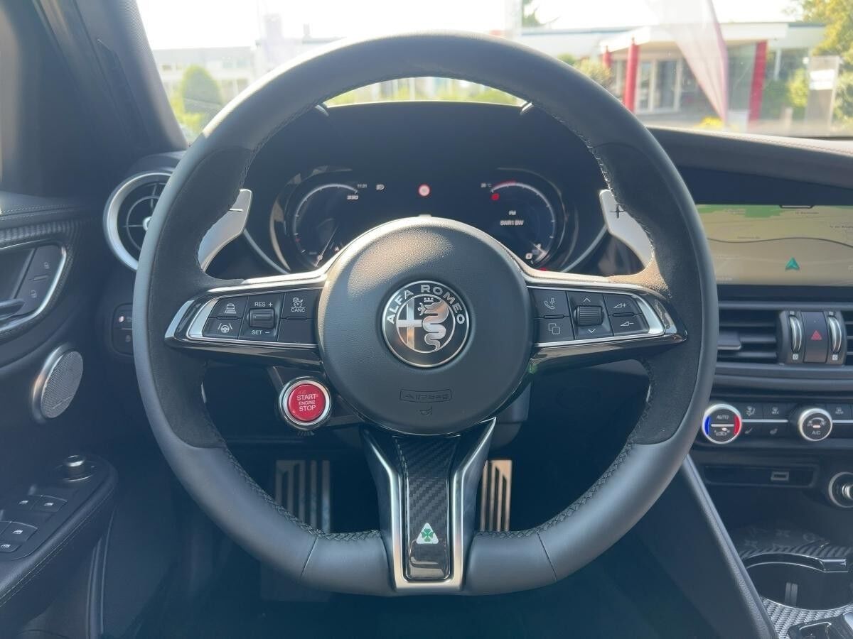 Alfa Romeo Giulia Quadrifoglio MY24 2.9 V6 - Navi*Sofort Verfügbar*