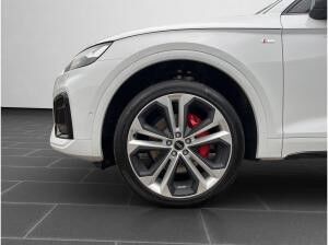Audi Q5 S line 50 TFSI e quattro S tronic Audi Q5 S line 50 TFSI e quattro S tronic