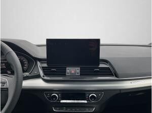 Audi Q5 S line 50 TFSI e quattro S tronic Audi Q5 S line 50 TFSI e quattro S tronic