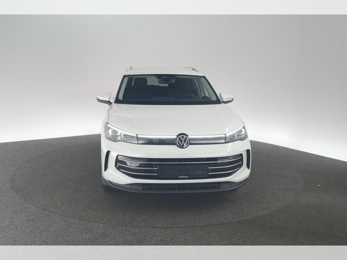 Volkswagen Tiguan 1.5 eTSI DSG Elegance / SOFORT VERFÜGBAR !