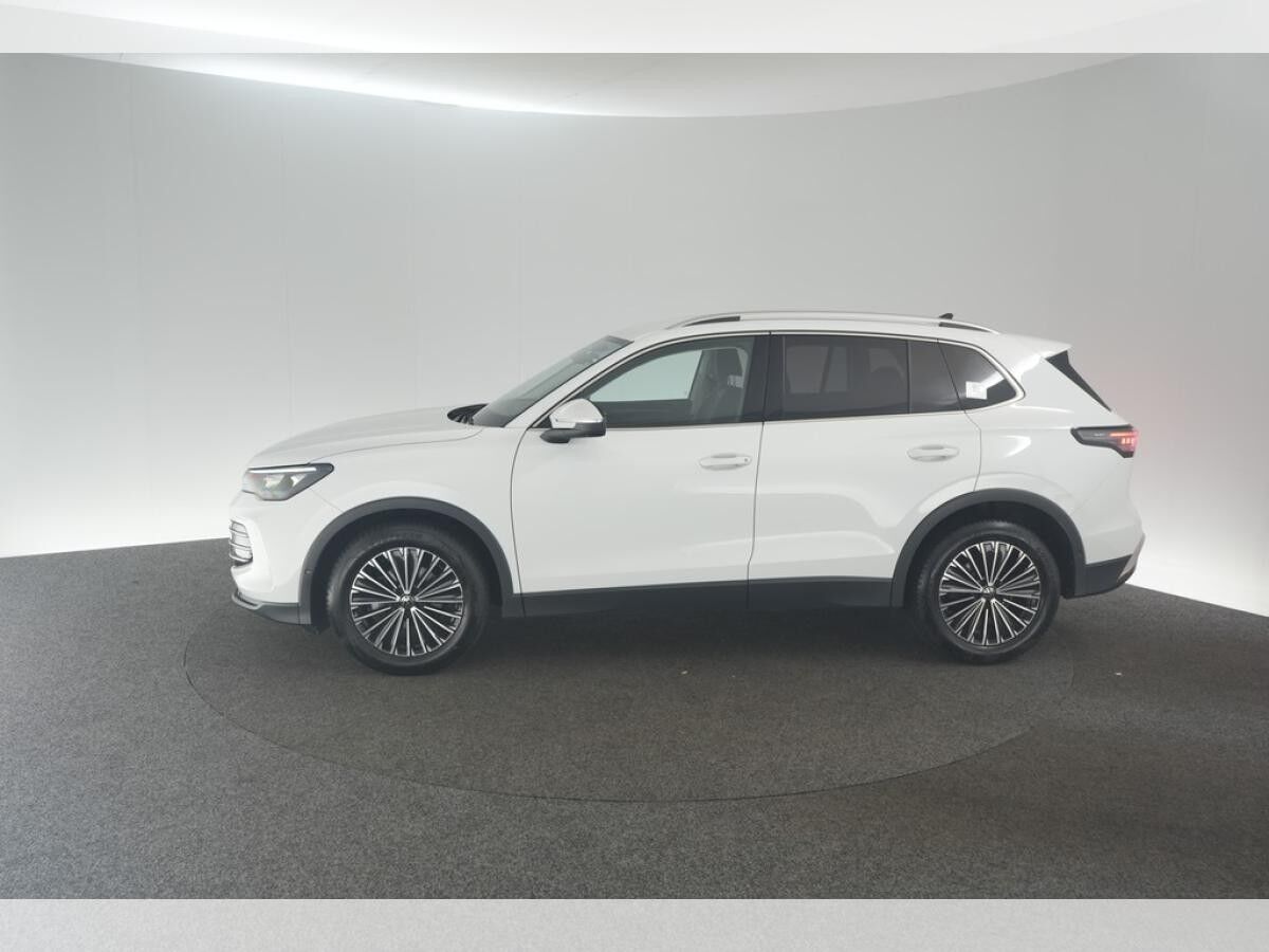 Volkswagen Tiguan 1.5 eTSI DSG Elegance / SOFORT VERFÜGBAR !