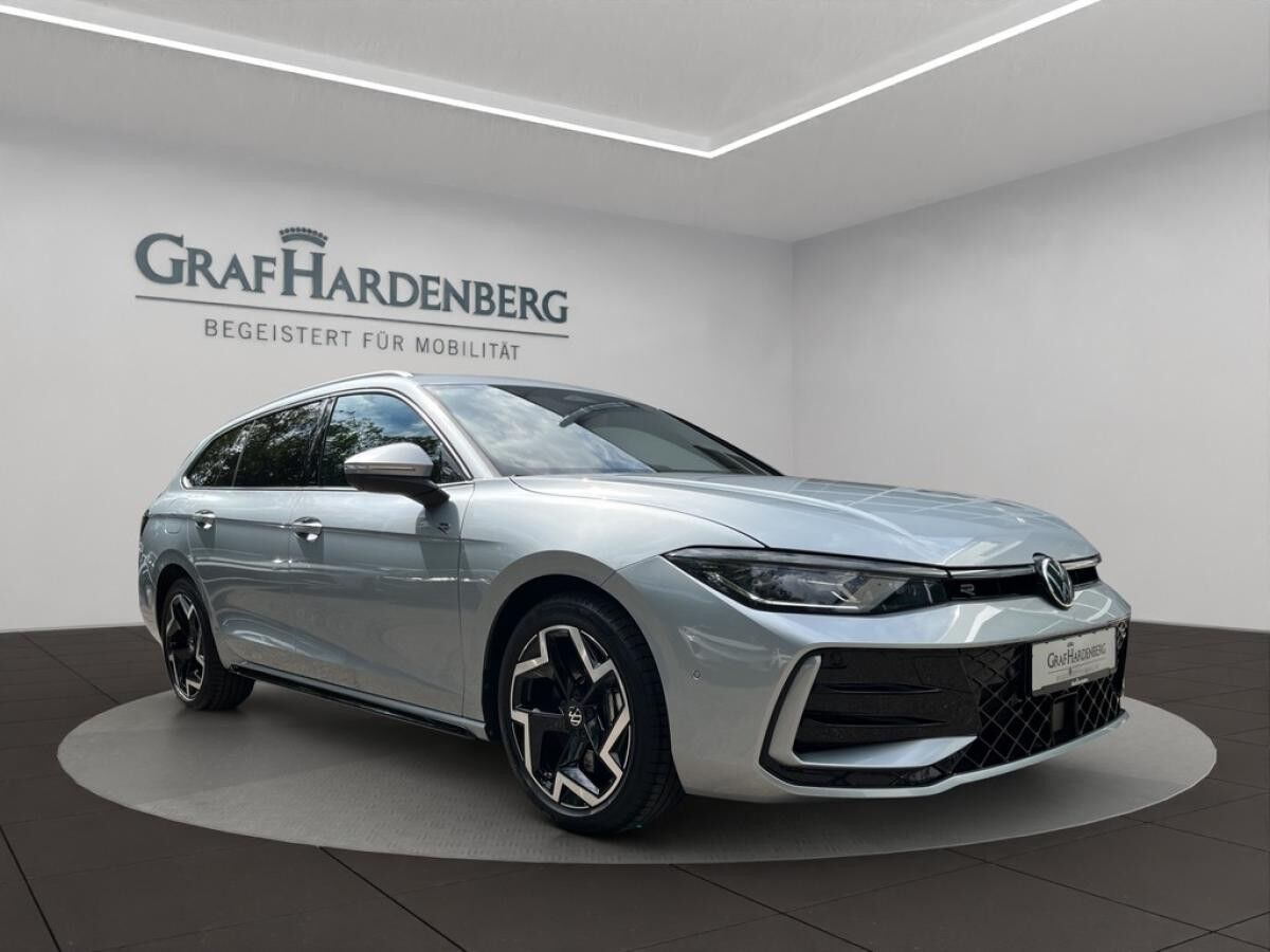 Volkswagen Passat Variant 2.0 TSI R-Line / SOFORT VERFÜGBAR !