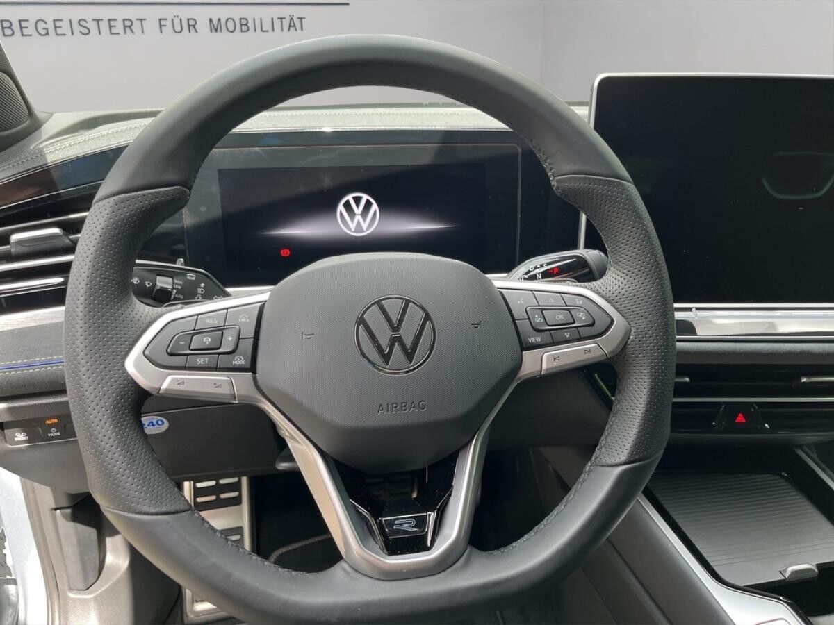 Volkswagen Passat Variant 2.0 TSI R-Line / SOFORT VERFÜGBAR !