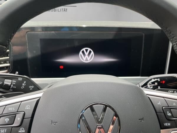 Volkswagen Passat Variant 2.0 TSI R-Line / SOFORT VERFÜGBAR !