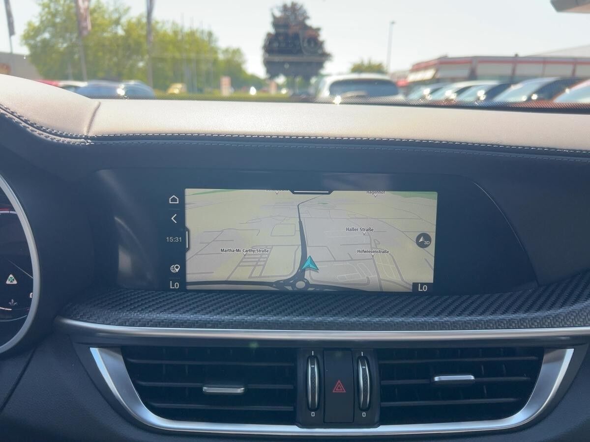 Alfa Romeo Stelvio Quadrifoglio MY24 2.9 - Schaltwippen *Sofort Verfügbar*