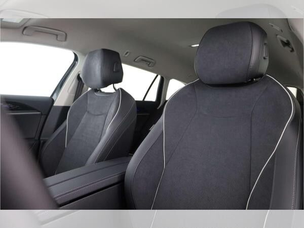 Volkswagen Passat Business 2.0 TDI SCR 7 Gang-DSG