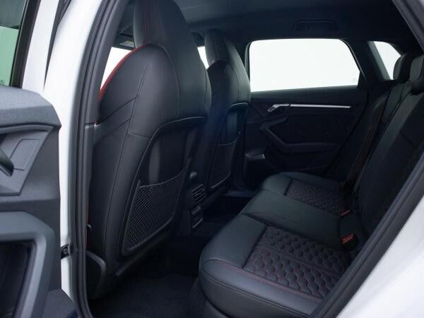 Audi RS3 Sportback 2.5 TFSI S-TRO*QUA*ACC*B&O*MATRIX