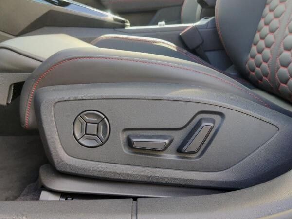 Audi RS3 RS 3 Limousine Nogaro*280kmh*Exp.Pro*SONOS*Pano