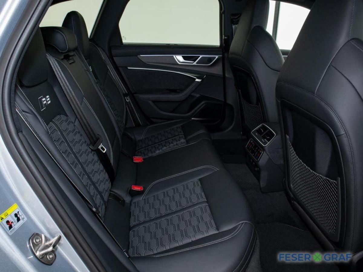Audi RS6 Avant performance tiptro