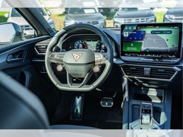 Cupra Leon VZ 2.0 TSI DSG PANO SENNHEISER DDC MATRIX-HD MEMORY