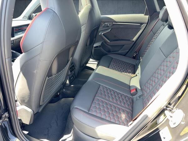 Audi RS3 RS 3 Sportback S tr. Matrix PANO HUD RS-Abgas