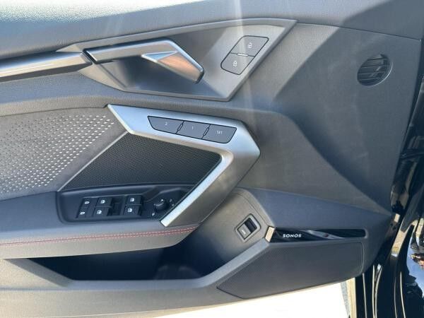 Audi RS3 RS 3 Sportback S tr. Matrix PANO HUD RS-Abgas