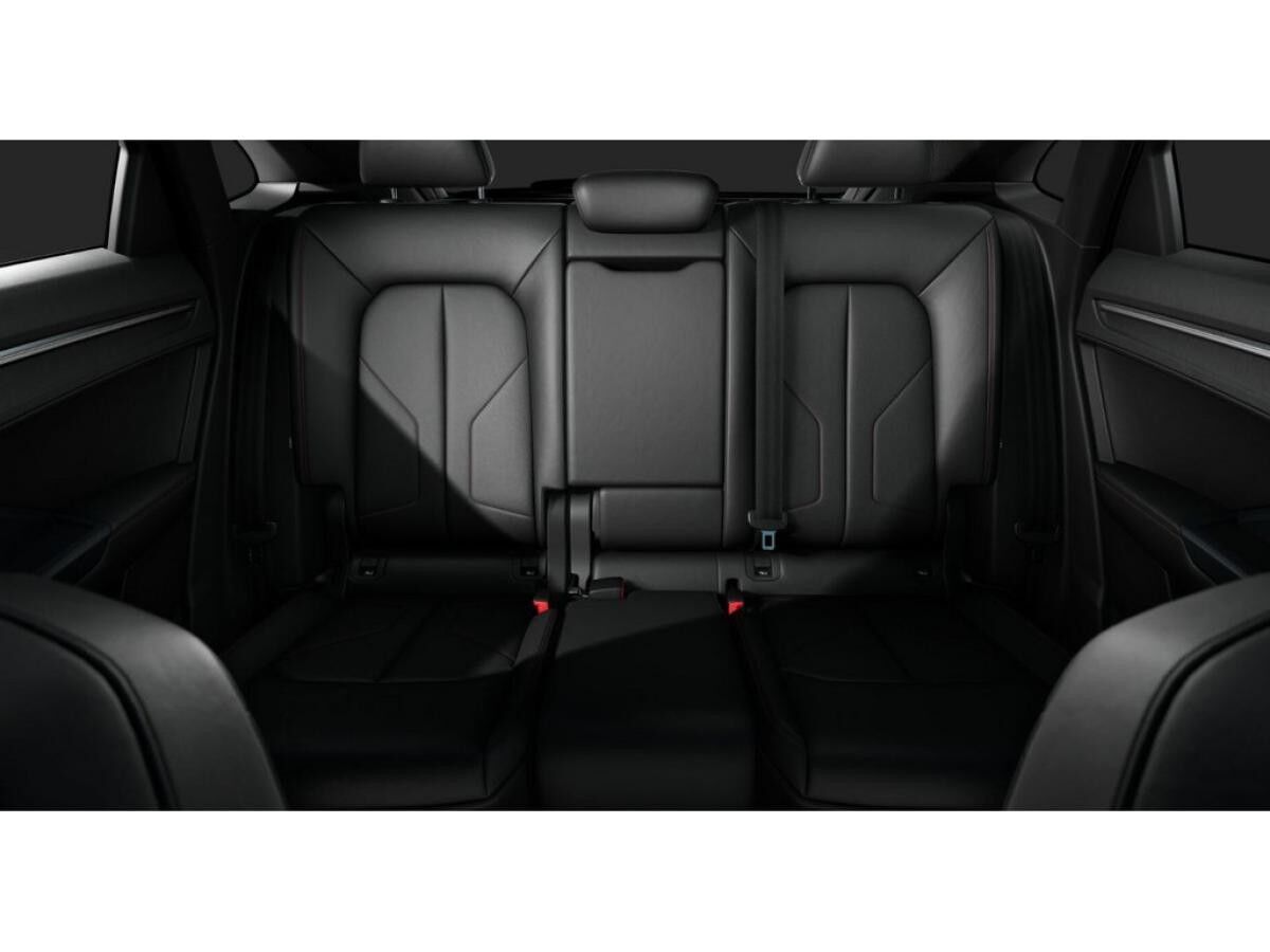 Audi Q3 Sportback S line 35 TFSI PS UPE 64.675,- incl. Überfüh