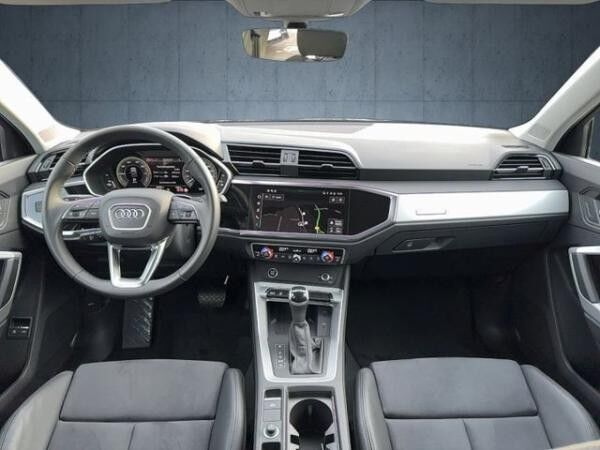 Audi Q3 S line 45 TFSIe LED/ACC/Nav/sound/ASI/Busines
