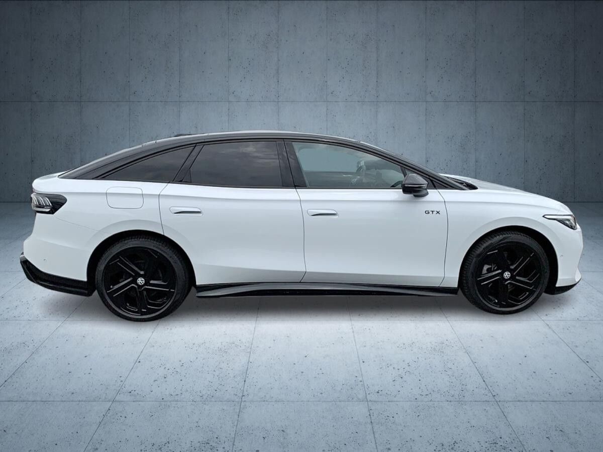 Volkswagen ID.7 GTX AHK/Pano/360/H&K/20''/Assist/Plus/EasyO