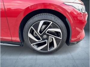 Volkswagen ID.7 Tourer Pro AHK/Matrix/Black/360/Assist/H&K/