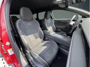 Volkswagen ID.7 Tourer Pro AHK/Matrix/Black/360/Assist/H&K/