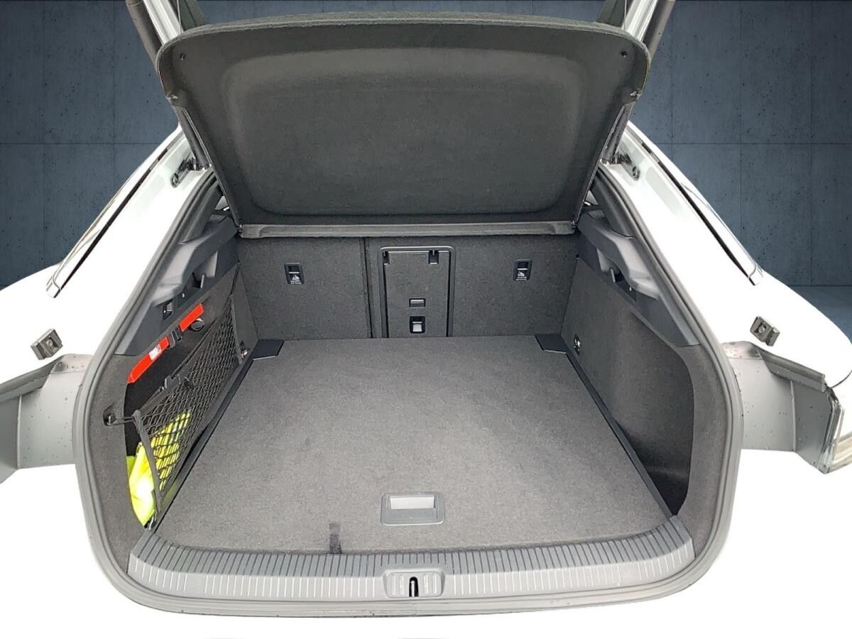 Volkswagen ID.7 GTX AHK/Pano/360/H&K/20''/Assist/Plus/EasyO