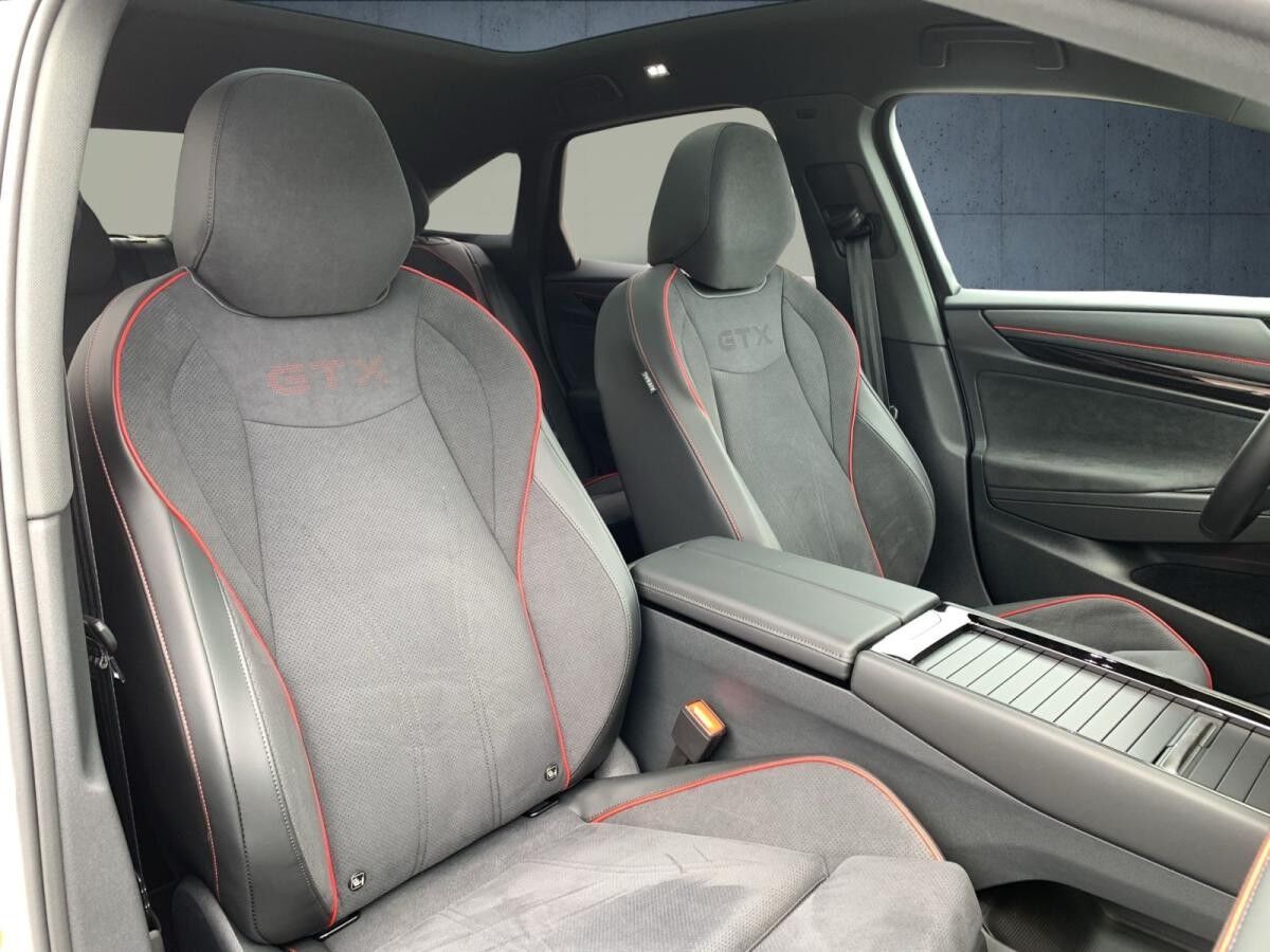 Volkswagen ID.7 GTX AHK/Pano/360/H&K/20''/Assist/Plus/EasyO