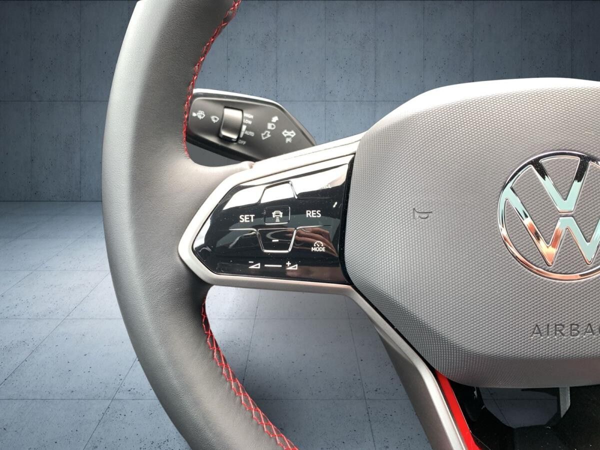 Volkswagen ID.7 GTX AHK/Pano/360/H&K/20''/Assist/Plus/EasyO